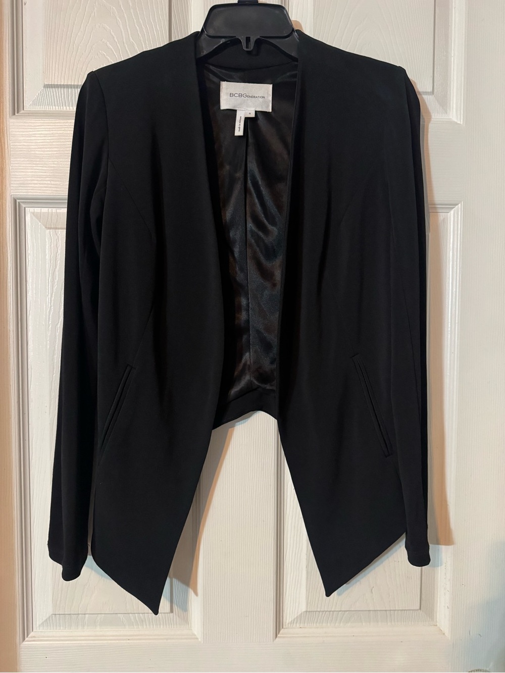 BCBGeneration Black Open-Front Lapelless Blazer